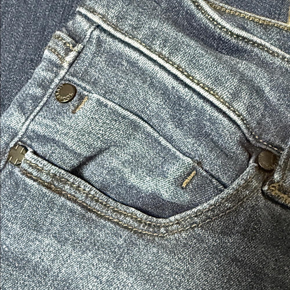 Liverpool Dark Wash High Rise Crop Jeans Size 33/16 - Picture 2 of 4